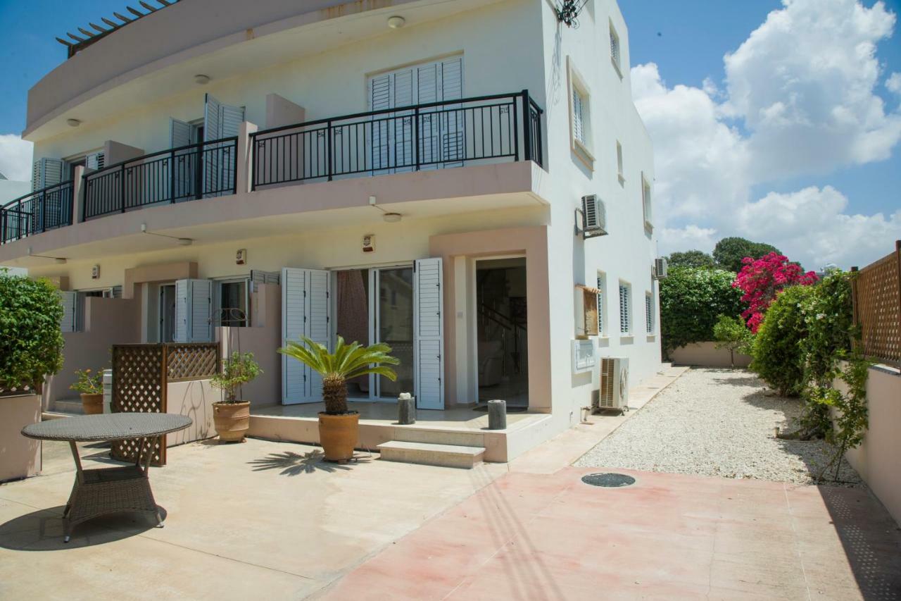 The Paradise Townhouses By Taimoura Paphos Luaran gambar