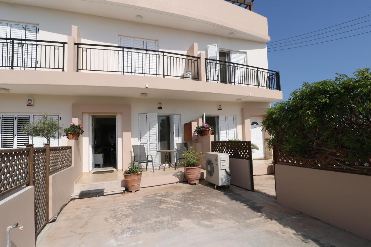 The Paradise Townhouses By Taimoura Paphos Luaran gambar