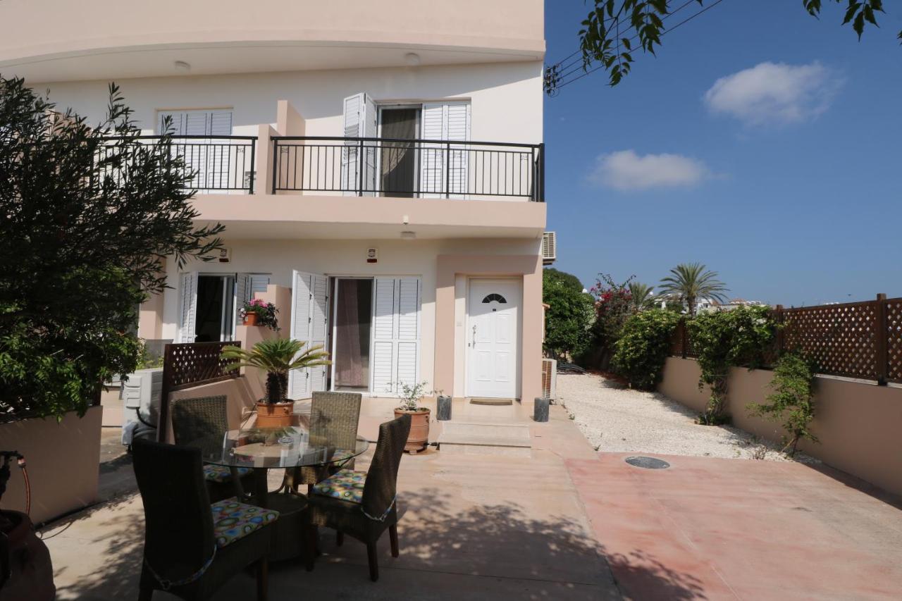 The Paradise Townhouses By Taimoura Paphos Luaran gambar